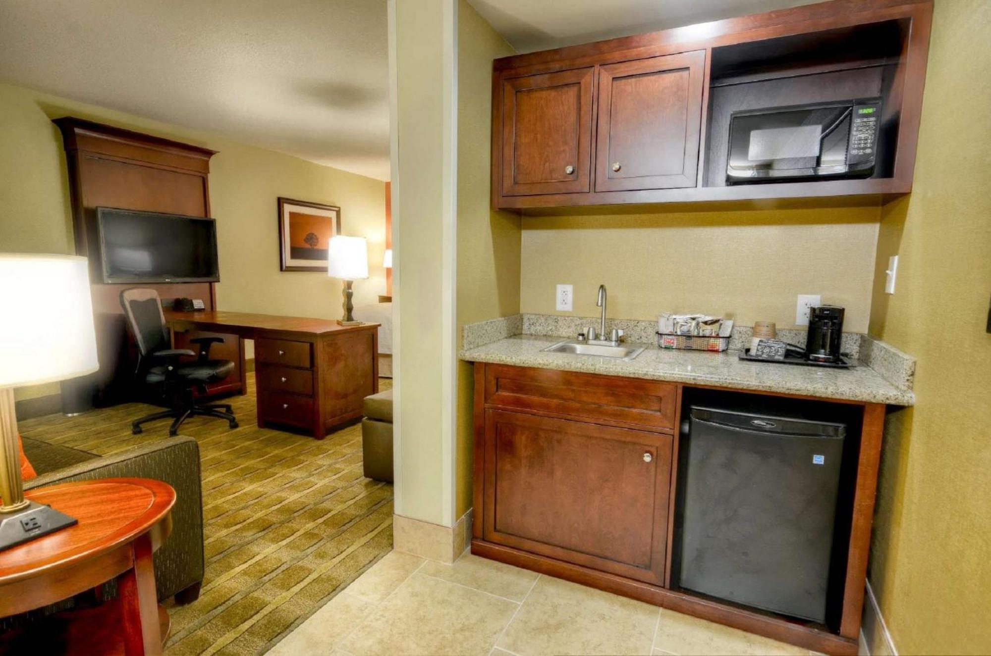 Hampton Inn & Suites Tifton Zewnętrze zdjęcie